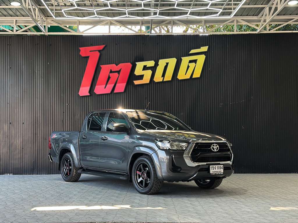 Toyota Revo สี่ประตูเตี้ย AT 2.4 MID 2020 1ขง 1094