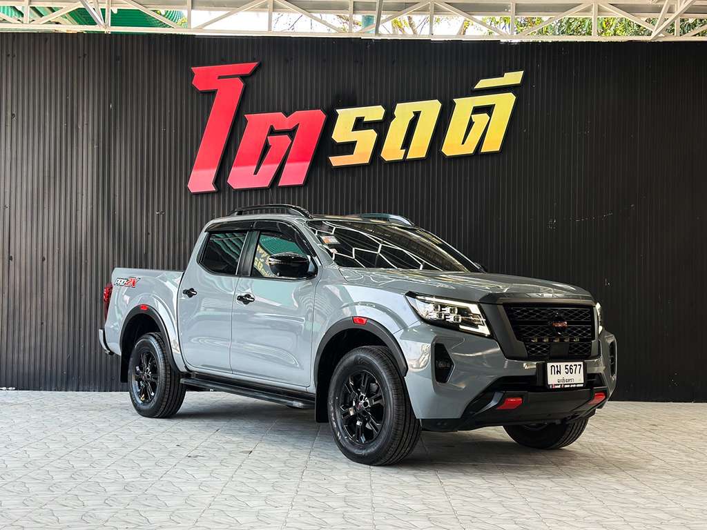 Nissan NAVARA 4D สูงAT 2.3 2021ฉง 5830  ทะเบียนเดิม : กม 5677