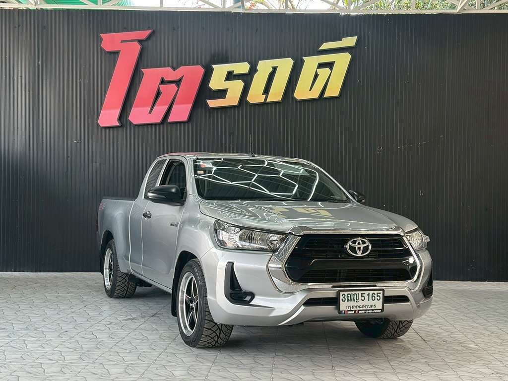 Toyota Revo CAB เตี้ย MT 2.4 Entry 2021 3ฒญ 5165