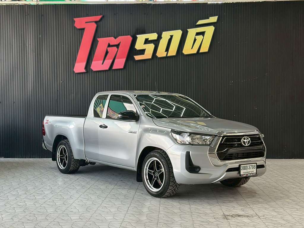 Toyota REVO CAB เตี้ย MT 2.4 Entry 2021 3ฒญ 3798