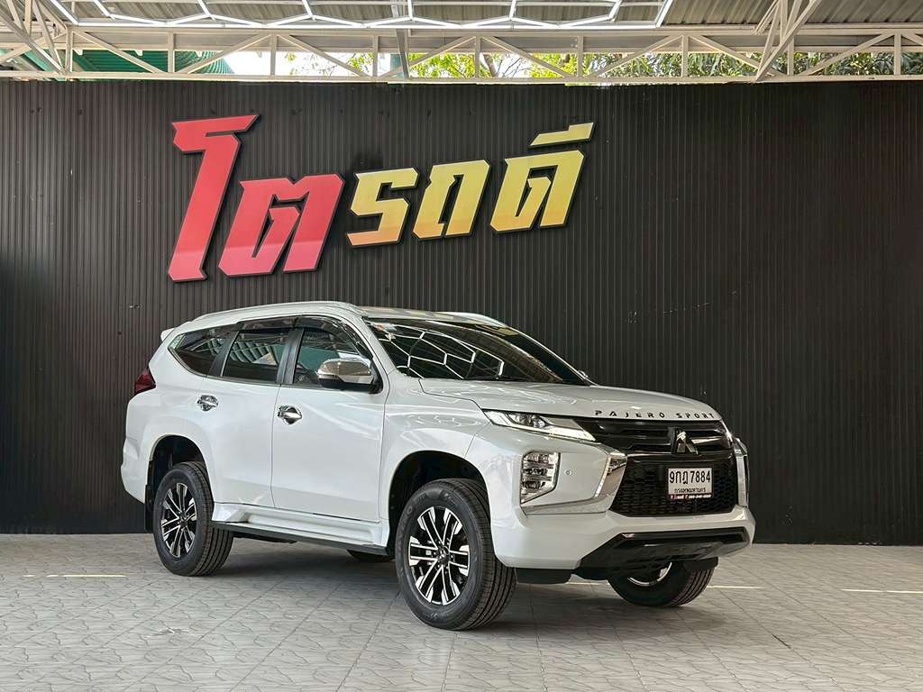 Mitsubishi PAJERO AT 2.5 2019 9กฎ 7884