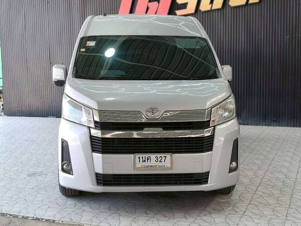 Toyota COMMUTER MT 2.8 2020 ทะเบียนรถ : 1นค 327
