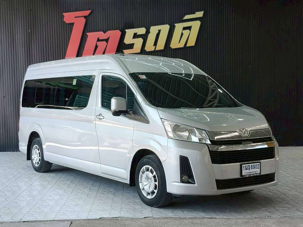 Toyota Commuter MT 2.8 2020 1นญ 6902
