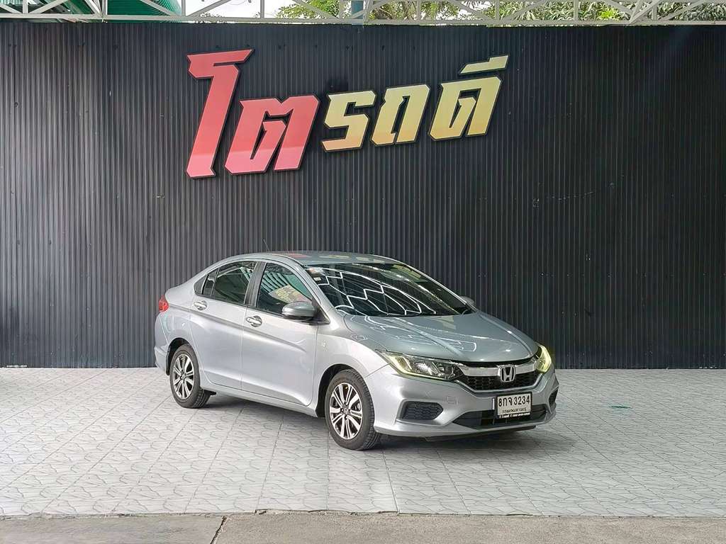 Honda CITY AT 1.5 V 2018 ทะเบียนรถ 8กจ 3234