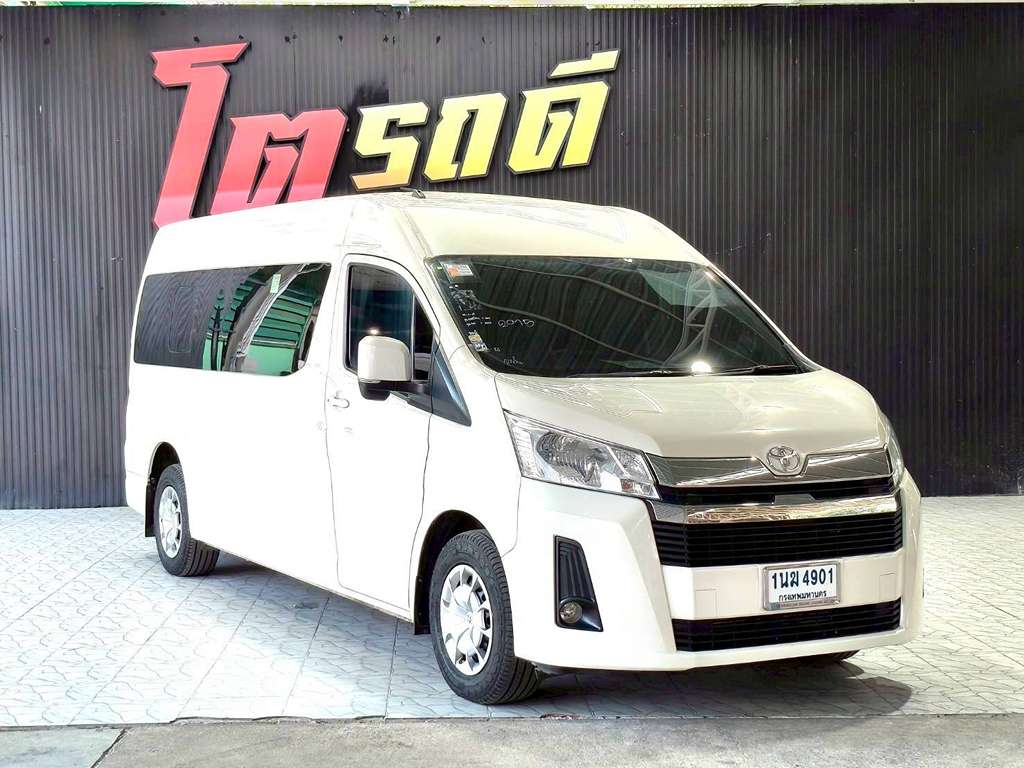 Toyota Commuter MT 2.8  2022 ทะเบียน 1นฆ 4901 กทม