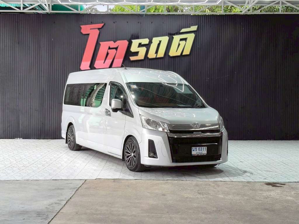 Toyota COMMUTER AT 2.8 2019 ทะเบียนรถ : นข 6311
