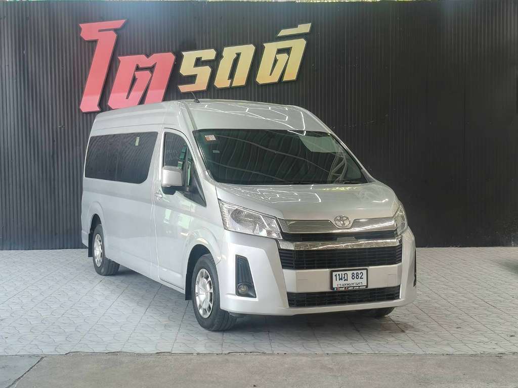 Toyota ไมล์ไม่แท้ COMMUTER MT 2.8 2020 ทะเบียนรถ : 1นฎ 882