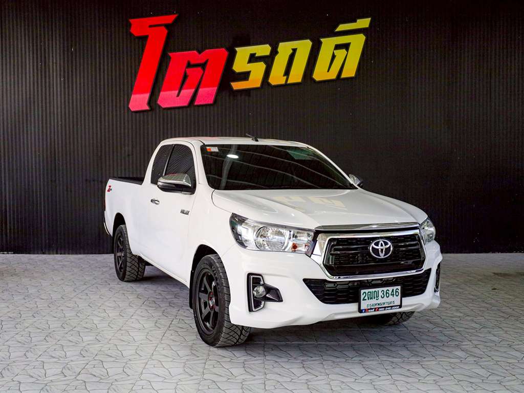 Toyota Revo แคปเตี้ย MT 2.4 J+ 2018  2ฒญ 3646 กทม