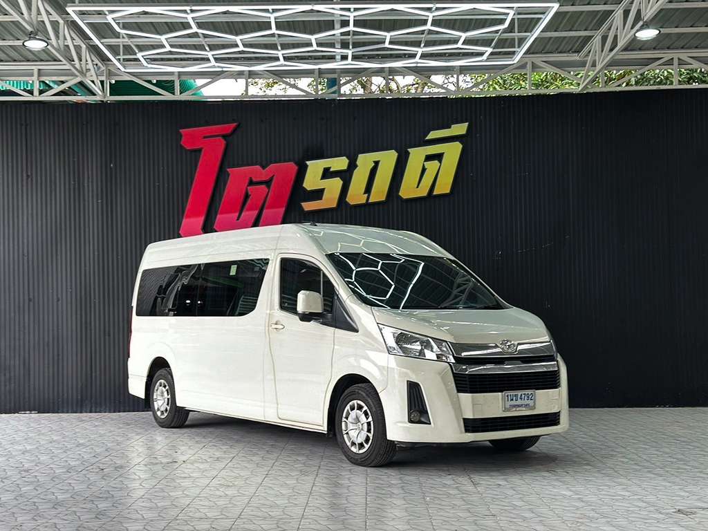 Toyota Commuter AT 2.8 2019   1นข 4792