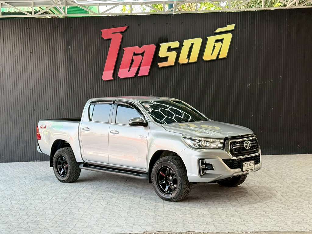 Toyota ไมล์ไม่แท้ REVO Revo Double Cab AT 2.8 G 4WD 2019 ทะเบียน  9กธ 3027