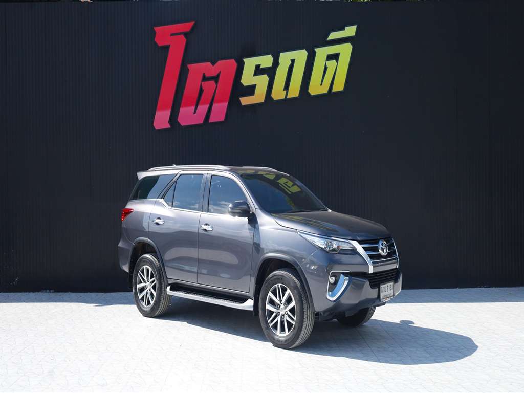 Toyota Fortuner (AT) 2.4 V 2018 7กย 2153