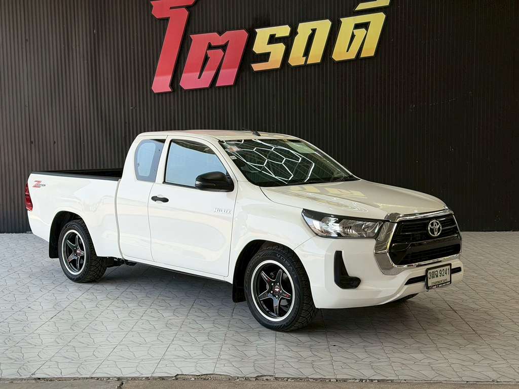 Toyota REVO CAB เตี้ย MT 2.4 2020  3ฒฉ 9241