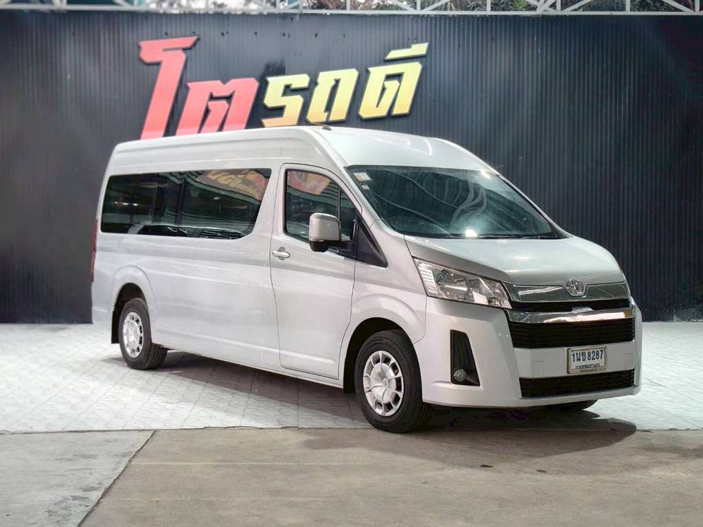 Toyota Commuter MT 2.8 2021ทะเบียนรถ : 1นข 8287