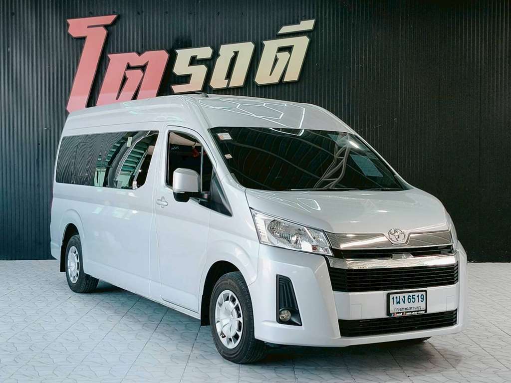 Toyota Commuter MT 2.8 2022 ทะเบียนรถ : 1นง 6519