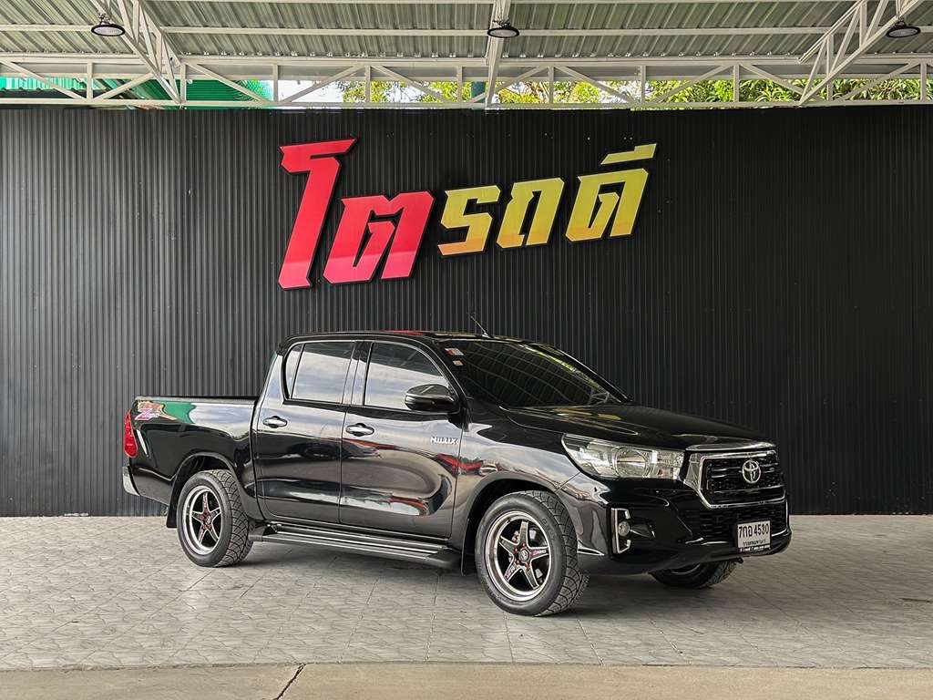 Toyota Revo สี่ประตูเตี้ย MT 2.4 J+ 2018 7กอ 4530 กทม