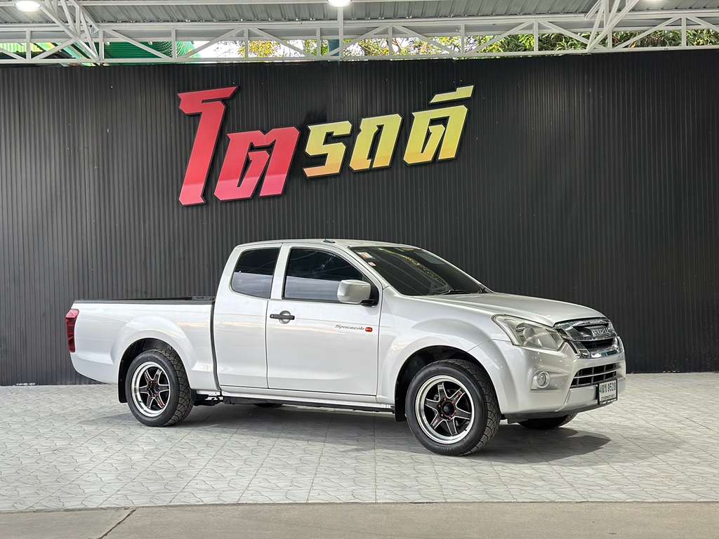 Isuzu D-max แคปเตี้ย MT 1.9 Ddi S 2017 4ฒข 9528 กทม