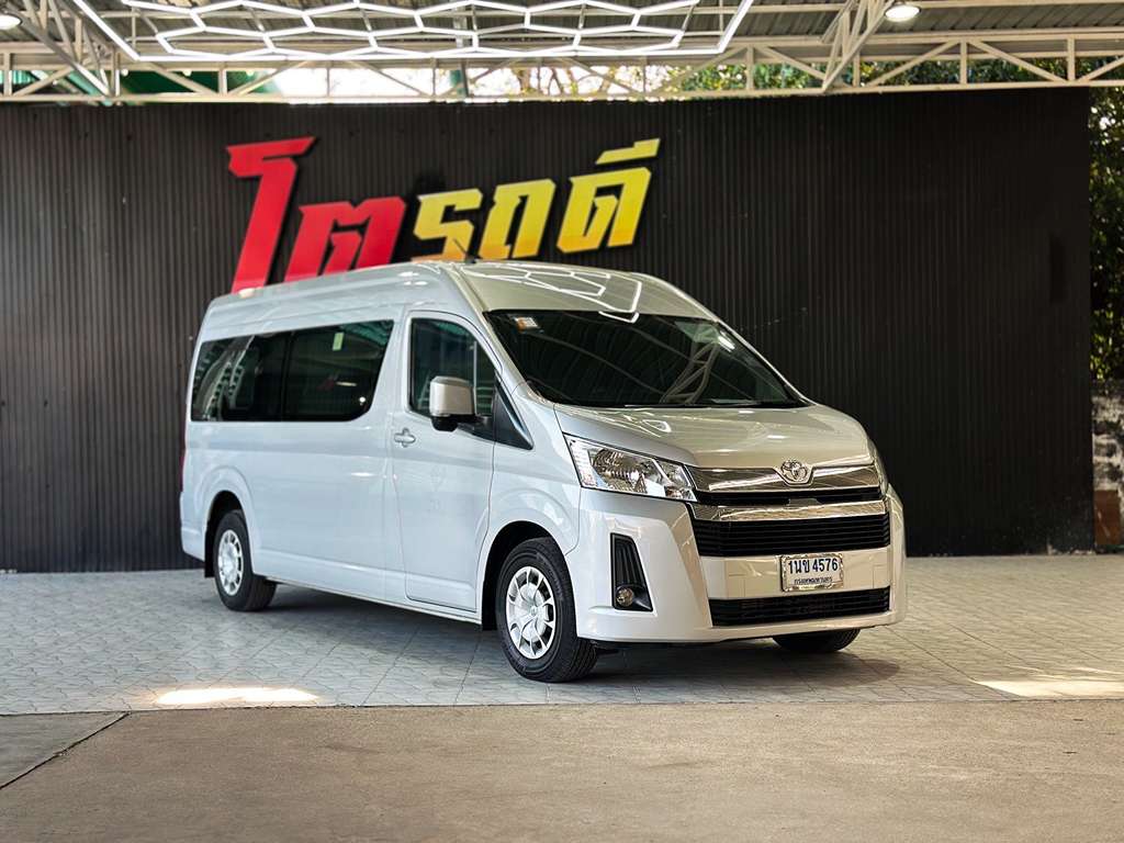 Toyota Commuter MT 2.8 2020  1นข 4576
