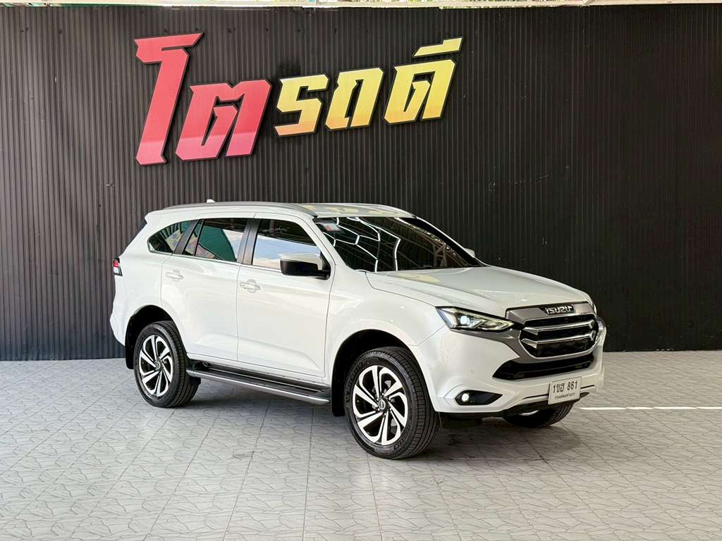 Isuzu MU-X AT 3.0 ULTIMATE 4WD 2021  1ขฮ 861