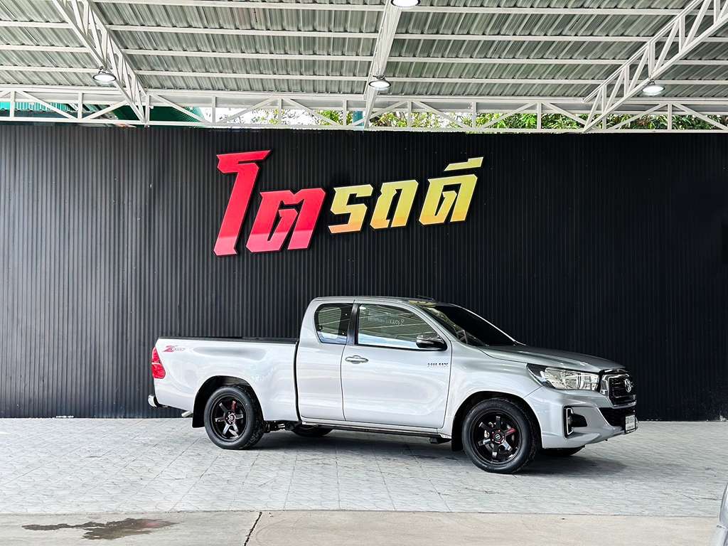 Toyota Revo แคปเตี้ย MT 2.4 E 2020 2ฒห 6892 กทม