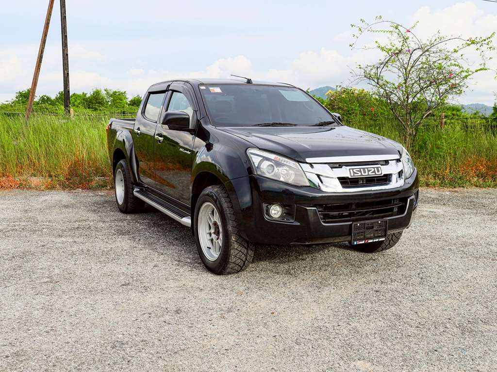 Isuzu Dmax สี่ประตูสูง MT 2.5 Ddi Z 2013 กบ 4039 ฉะเชิงเทรา
