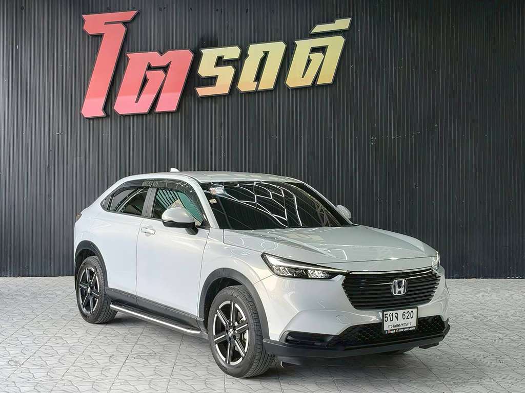 Honda รถโดน HR-V AT 1.5 e HEV E 2023  5ขจ 620