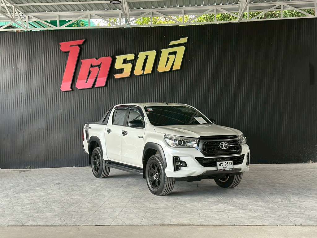 Toyota Revo double cab AT 2.4 Rocco 2019 ฉช 9628 ชลบุรี