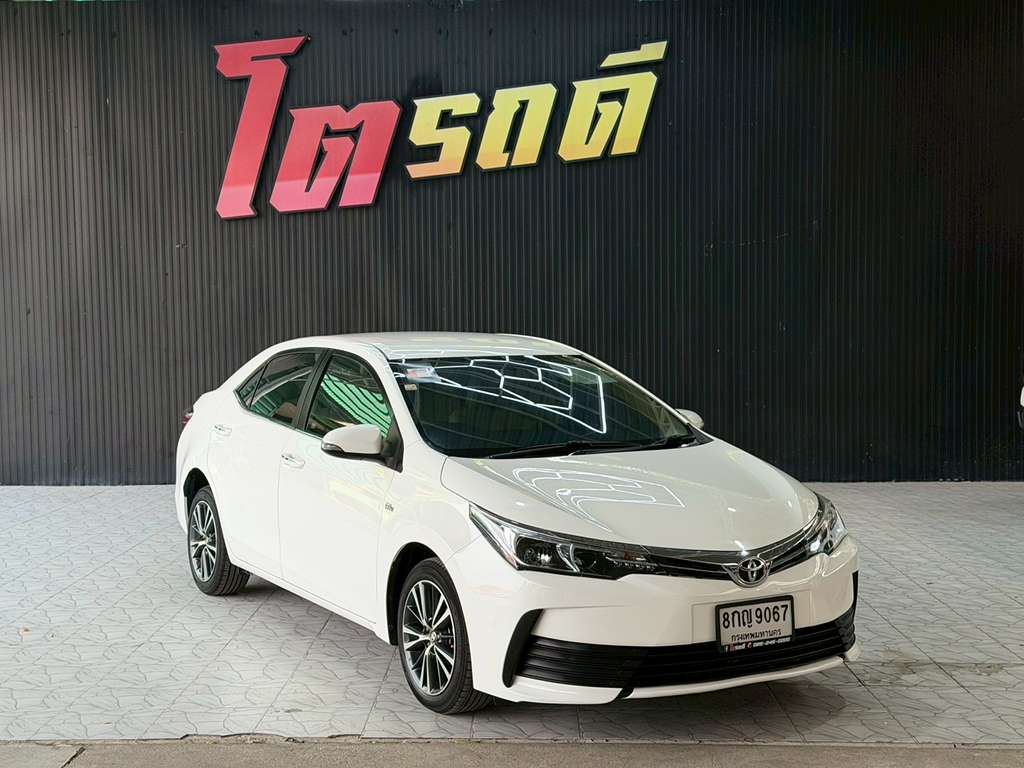 Toyota ALTIS AT 1.6 G 2018 ทะเบียนรถ : 8กญ 9067