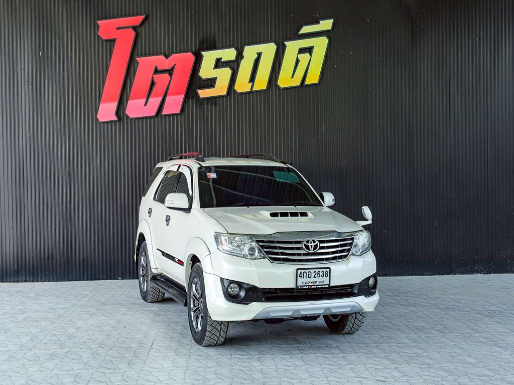 Toyota Fortuner 4WD AT 3.0 TRD 2012 4กอ 2638 กทม