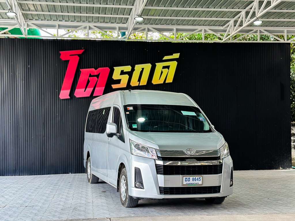 Toyota Commuter MT 2.8 2019  ฮฮ 8654