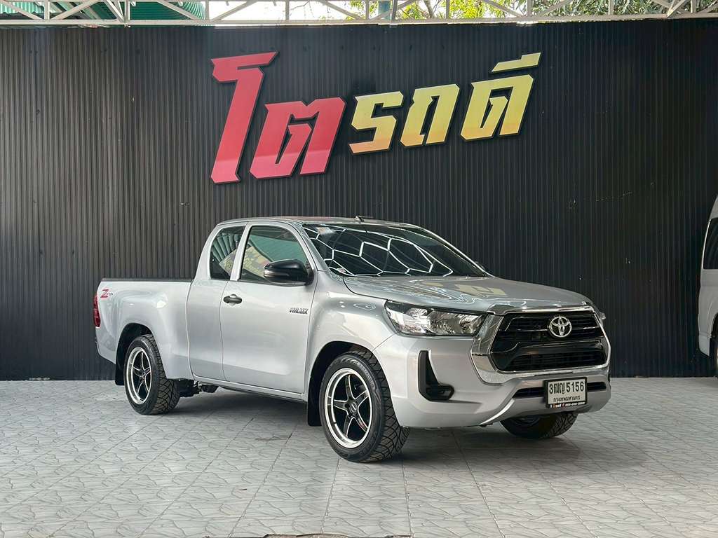 Toyota REVO CAB เตี้ย MT 2.4 Entry 2021 3ฒญ 5156