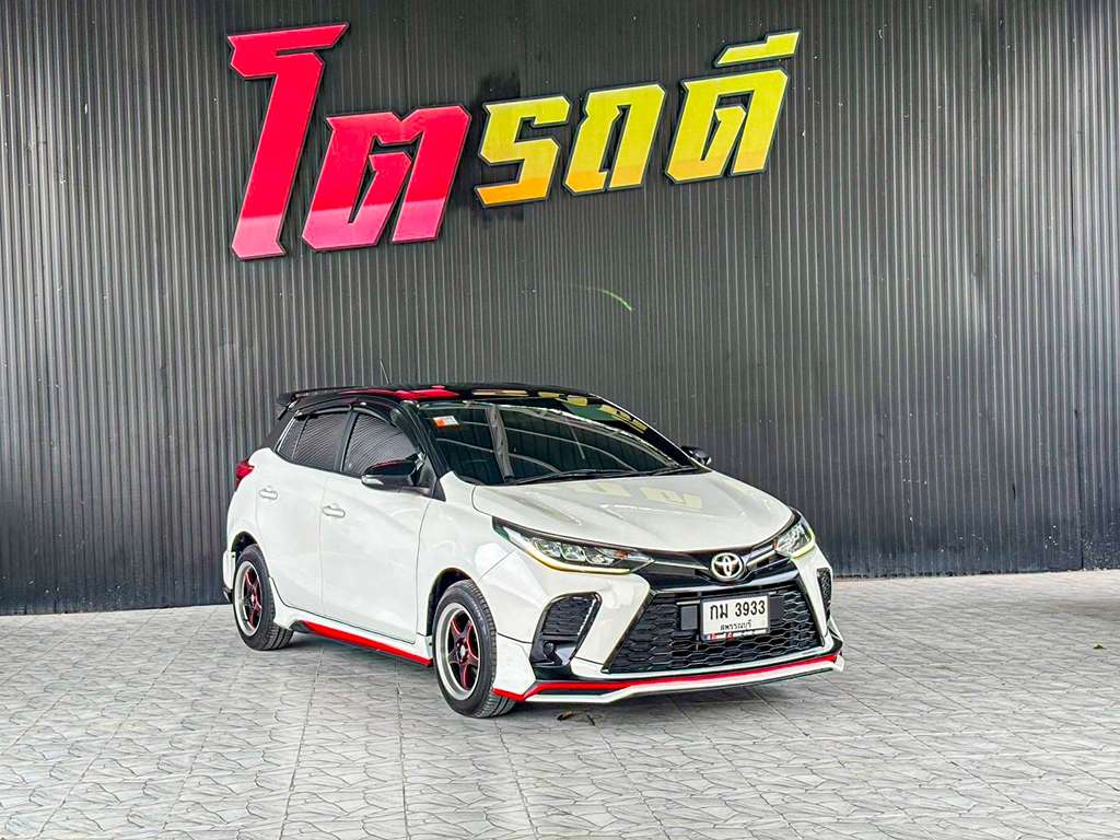 Toyota Yaris AT 1.2 Sport 2022 กม 3933  สุพรรณบุรี