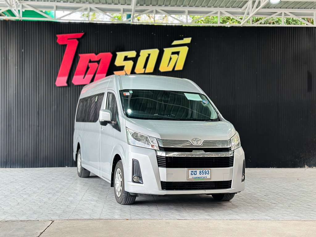 Toyota Commuter MT 2.8 2019  ฮฮ 8593