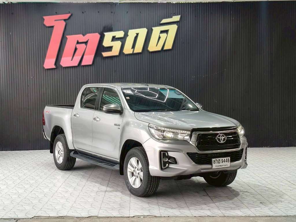 Toyota REVO D4 สูง AT 2.8 G 4WD 2019 ทะเบียนรถ : 8กฮ 9446