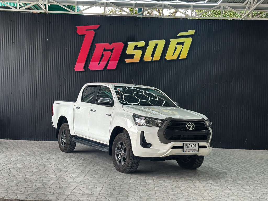 Toyota Revo สี่ประตูสูง AT 2.4 MID 2020 1ขภ 4091