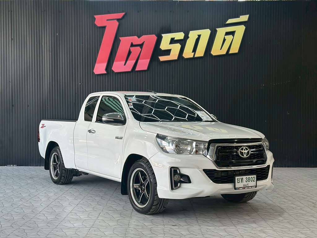 Toyota REVO CAB เตี้ย MT 2.4 J+ 2019 ยท 3802
