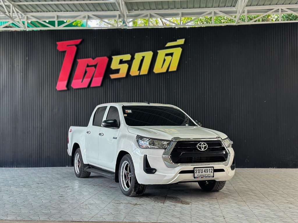 Toyota Revo สี่ประตูเตี้ย AT 2.4 Entry 2022 3ขบ 4912