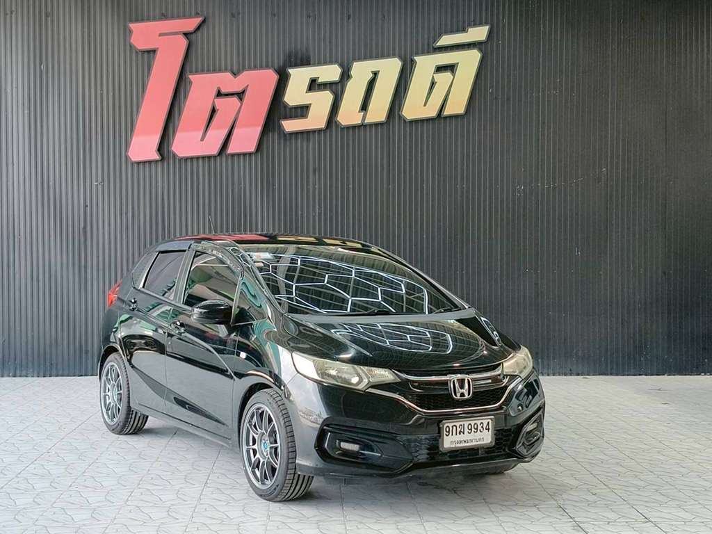 Honda JAZZ GK AT 1.5 V+ 2019 9กฆ 9934