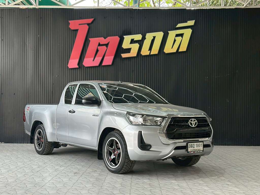 Toyota REVO CAB เตี้ย MT 2.4 Entry 2021 3ฒฎ 1801
