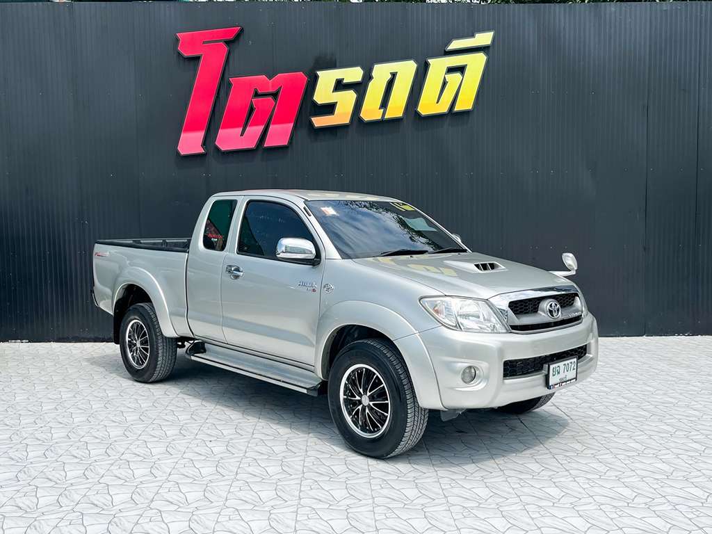 Toyota Vigo แคปสูง MT 2.5 E 2010 ยฉ 7072 ชลบุรี