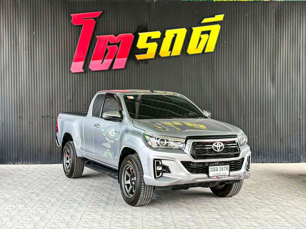 Toyota Revo แคปสูง MT 2.4 E 2019  2ฒล 3876 กทม
