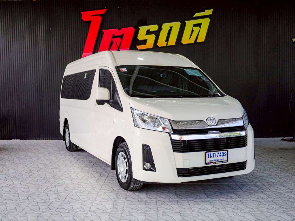 Toyota Commuter MT 2.8 2020 1นก 7439 กทม