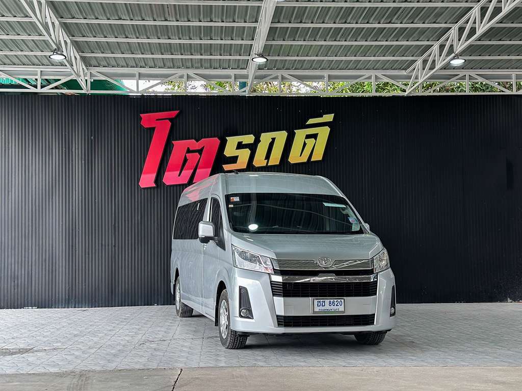 Toyota Commuter MT 2.8 2019  ฮฮ 8620