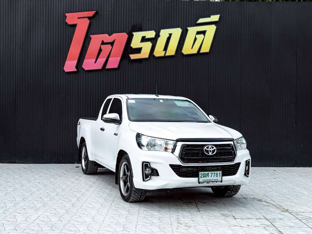 Toyota Revo smart cab  MT 2.4 J+  2ฒศ 7781
