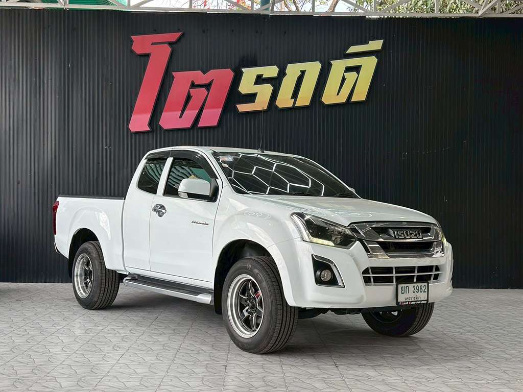 Isuzu D MAX CAB สูง MT 1.9 Ddi L 2016 ยก 3982
