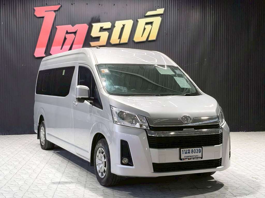 Toyota Commuter MT 2.8 2022 ทะเบียนรถ : 1นฆ 8039