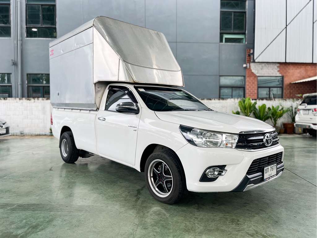 Toyota Revo single cab  MT 2.8 J 2018 ยก 7677