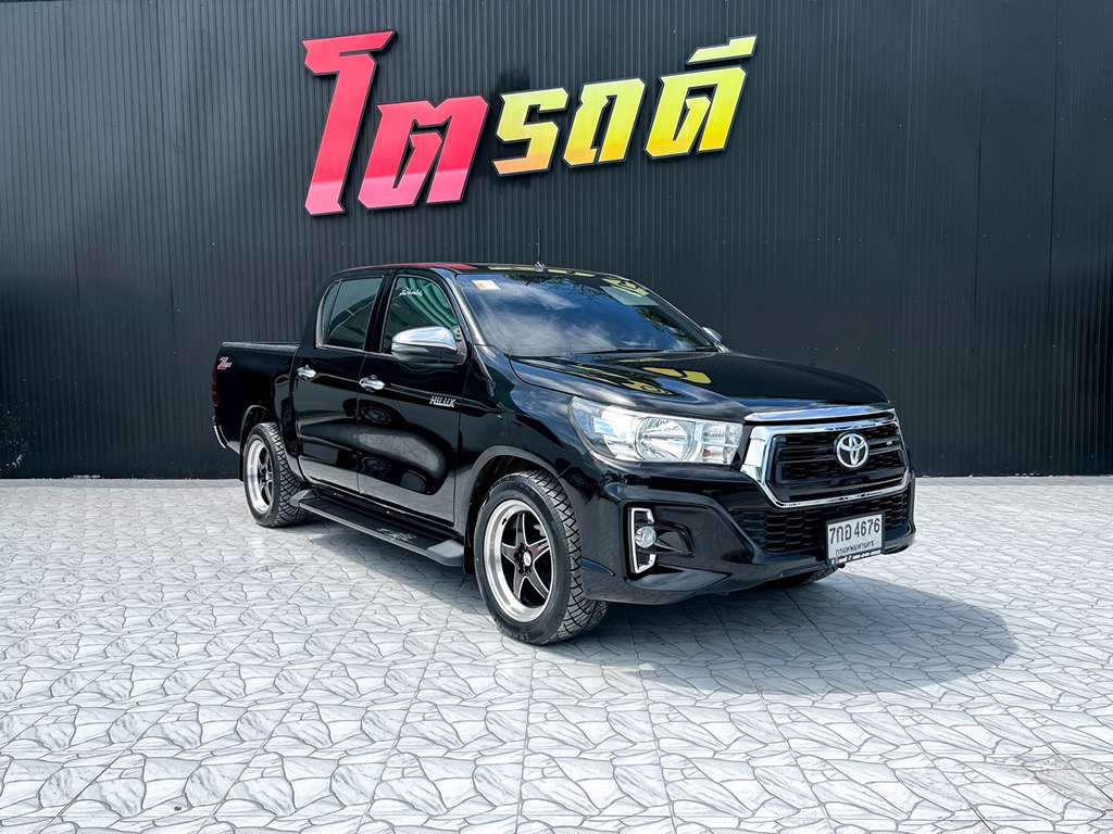 Toyota Revo สี่ประตูเตี้ย 2.4 J+ 2018  7 กอ 4676 กทม
