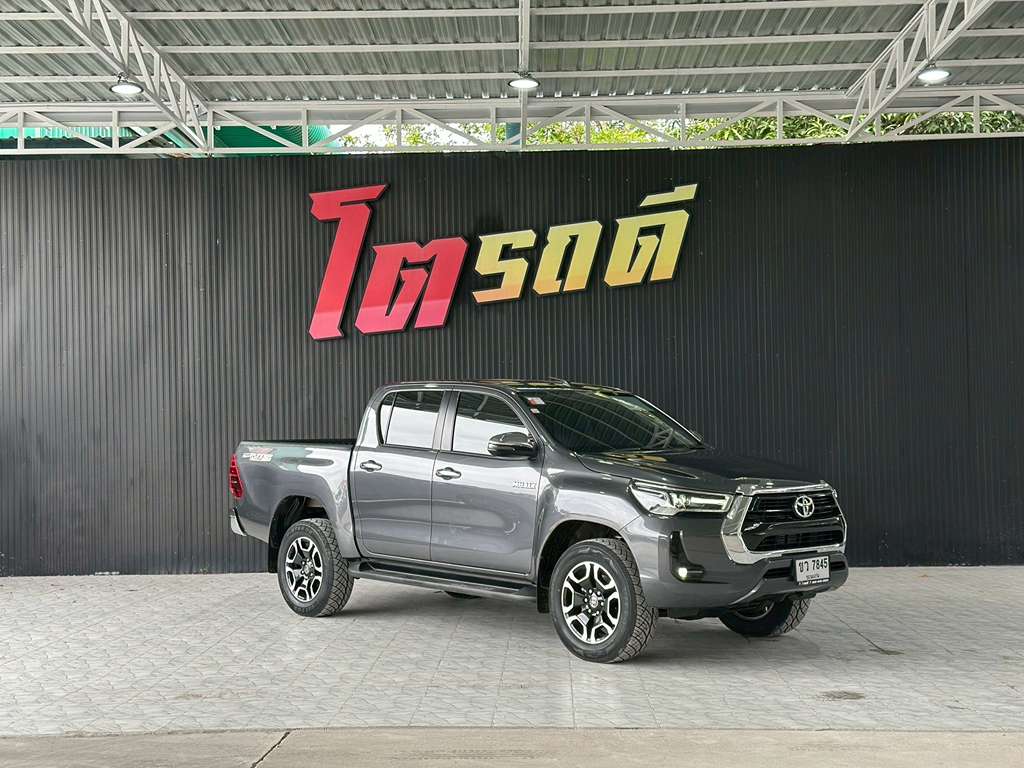 Toyota Revo สี่ประตูสูง AT 2.4 MID 2021 ขว 7845 ขอนแก่น