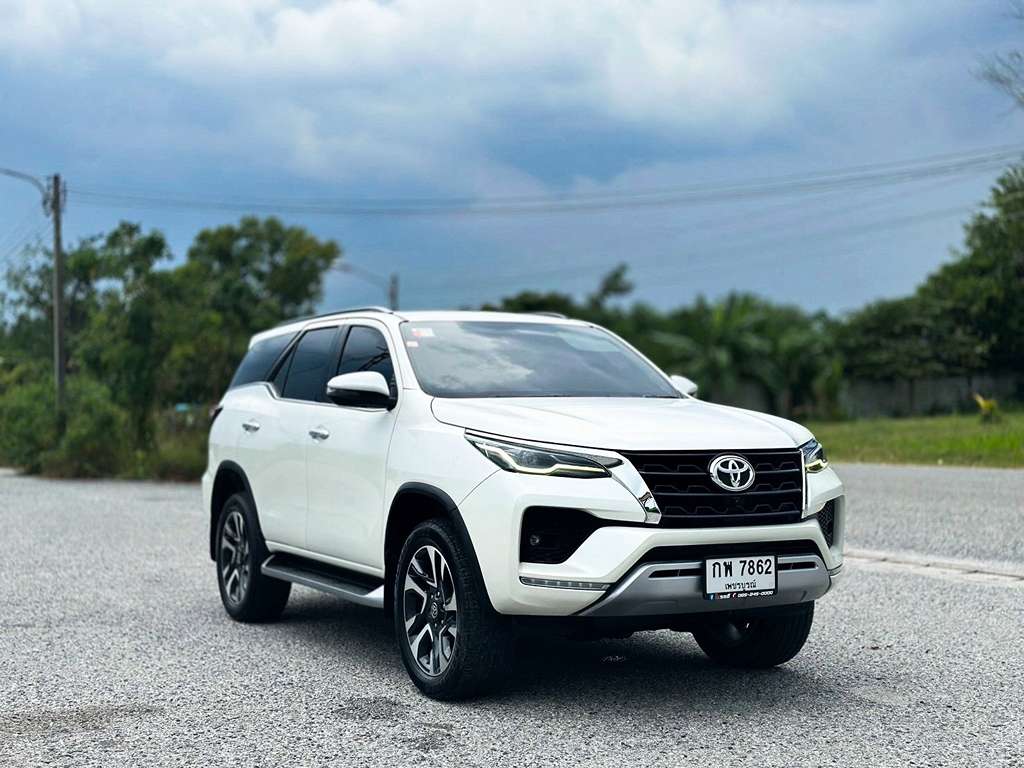 Toyota Fortuner AT 2.4 V 2021  ฉค 5347  ทะเบียนเดิม : กพ 7862