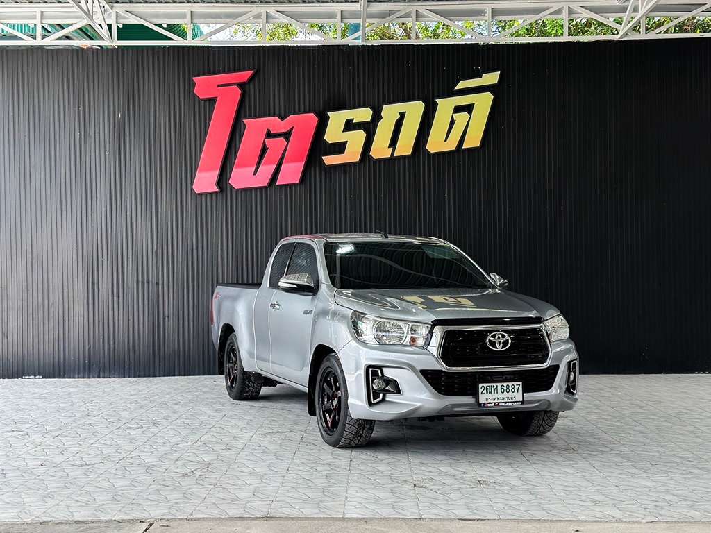 Toyota Revo แคปเตี้ย MT 2.4 E 2020 2ฒห 6887 กทม